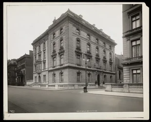 Die zweite George J. Gould Residenz an diesem Standort in der 67th Street, New York, 1921